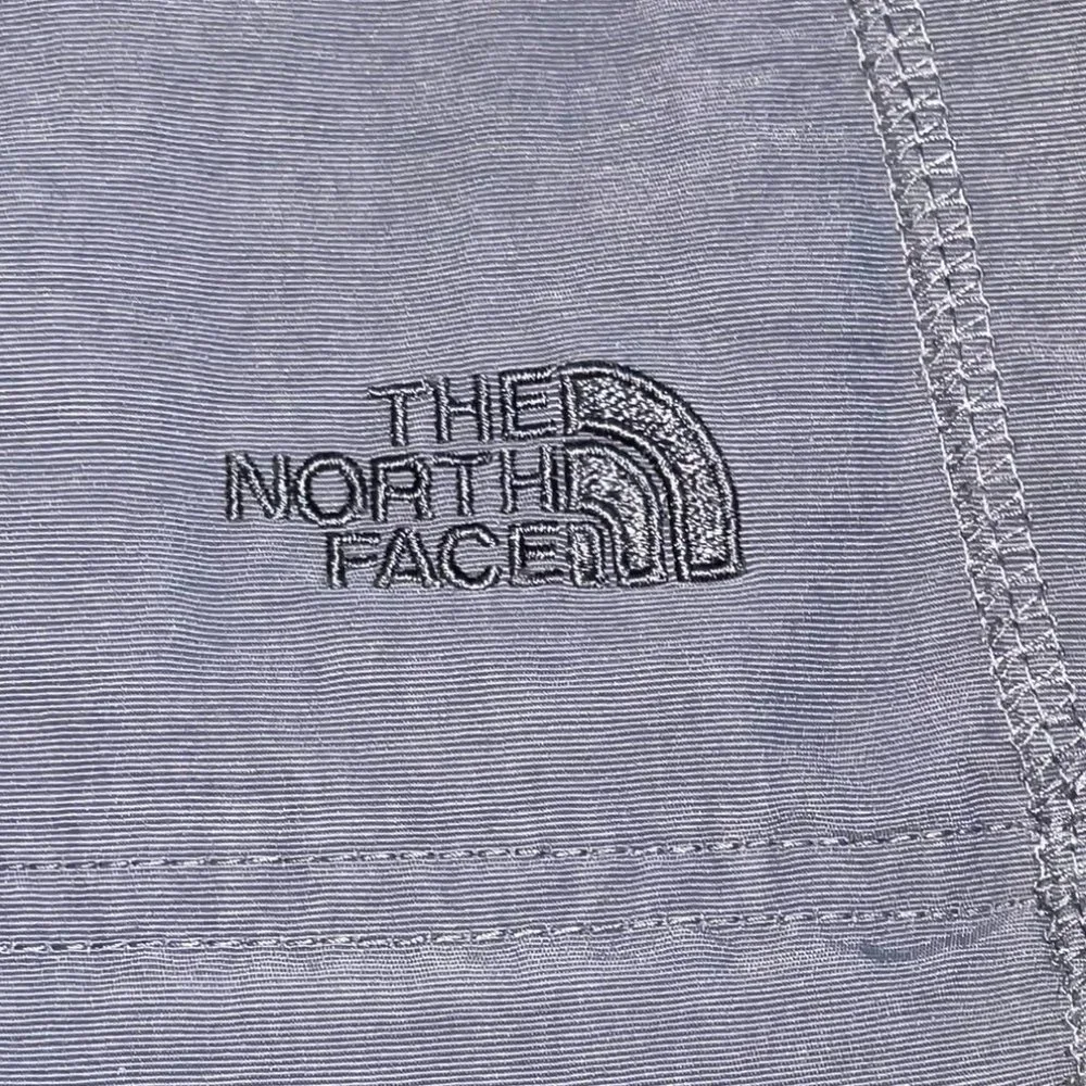 The North Face Convertible Grey Nylon Cargo Pants Size‎ 34